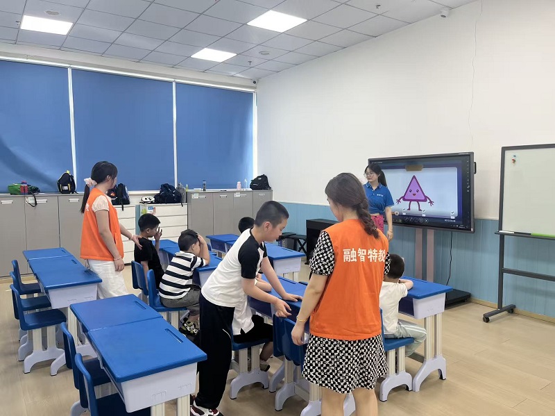 2026重庆自闭症暑假班怎么选？密集干预vs全托vs幼小衔接，一文说清